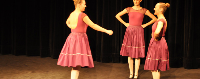 Absolventské tanečné vystúpenie