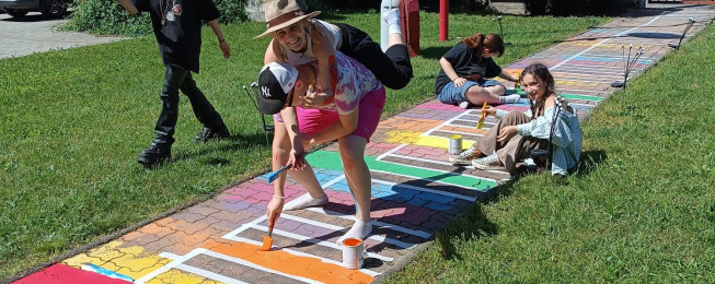 A takto si zveľaďujeme našu školičku :))))